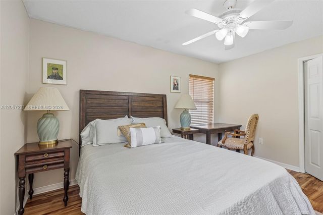 13100 NW 11th Dr, Sunrise, FL 33323