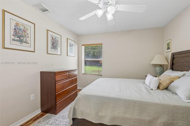 13100 NW 11th Dr, Sunrise, FL 33323