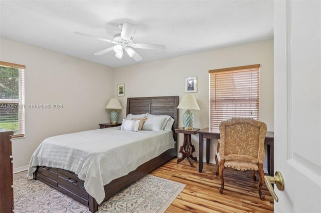 13100 NW 11th Dr, Sunrise, FL 33323