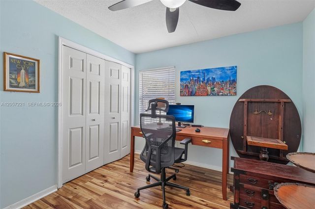 13100 NW 11th Dr, Sunrise, FL 33323
