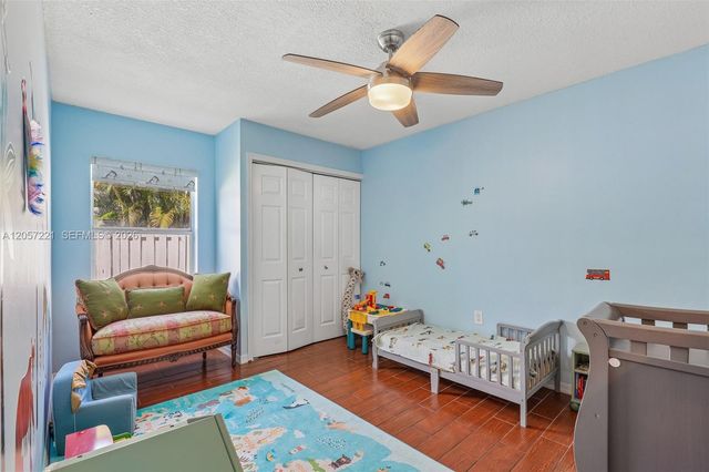 13100 NW 11th Dr, Sunrise, FL 33323