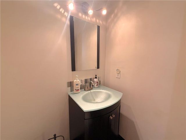 164 Elm Street, Allentown City, PA 18109