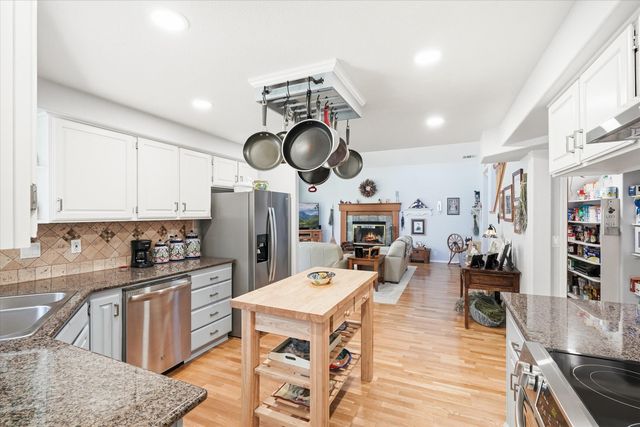 916 Ferry Road, Grants Pass, OR 97526