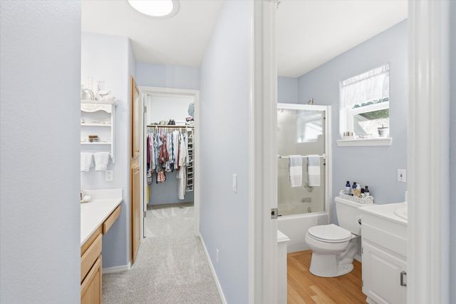 916 Ferry Road, Grants Pass, OR 97526