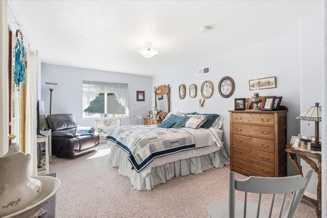 916 Ferry Road, Grants Pass, OR 97526