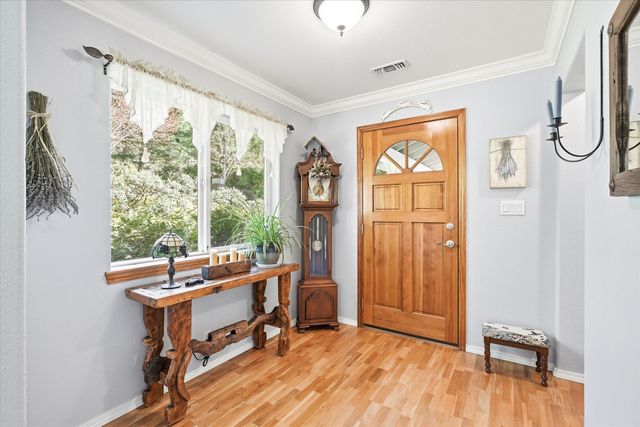 916 Ferry Road, Grants Pass, OR 97526