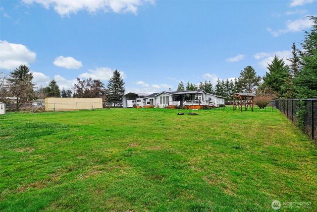 888 King Road, Winlock, WA 98596