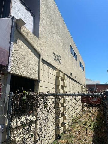 3101 Sacramento St, Berkeley, CA 94702