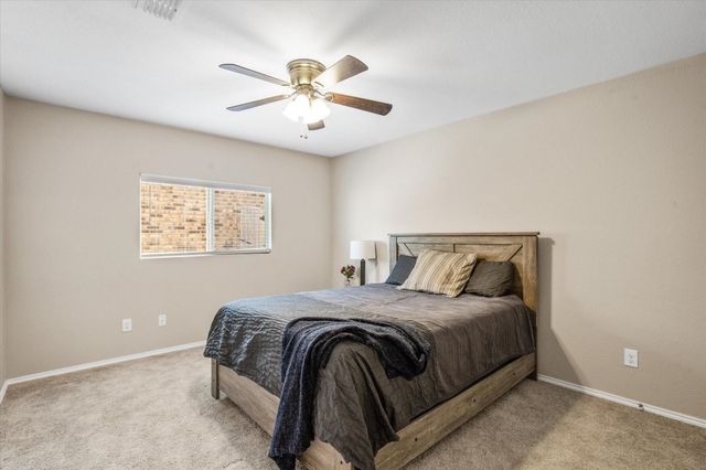 2929 Spotted Fawn Drive, Fort Worth, TX 76108