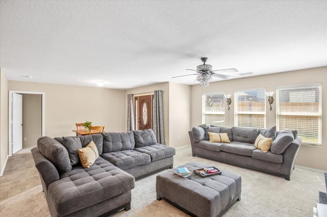 2929 Spotted Fawn Drive, Fort Worth, TX 76108