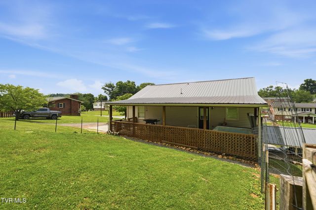 172 Echo Lane, Bluff City, TN 37618