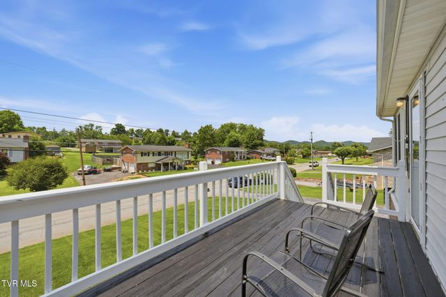 172 Echo Lane, Bluff City, TN 37618