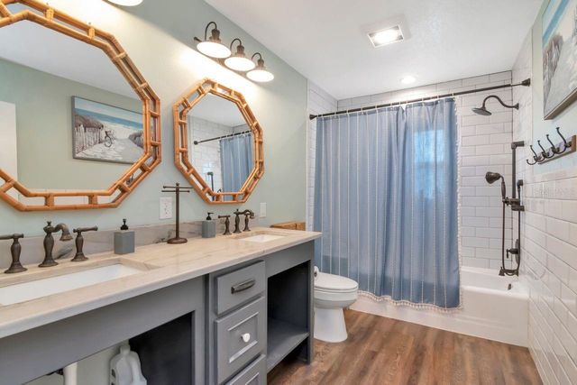 2201 S VILLAGE AVENUE, Tampa, FL 33612