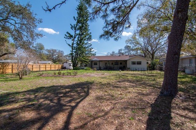 2201 S VILLAGE AVENUE, Tampa, FL 33612