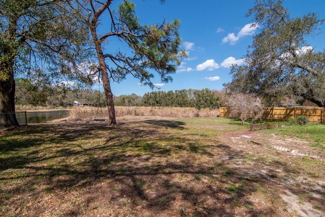 2201 S VILLAGE AVENUE, Tampa, FL 33612