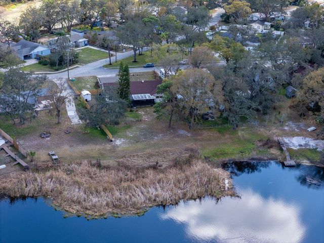 2201 S VILLAGE AVENUE, Tampa, FL 33612