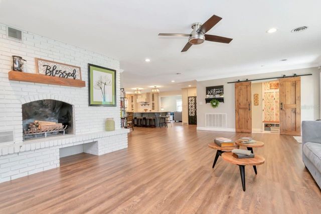 2201 S VILLAGE AVENUE, Tampa, FL 33612