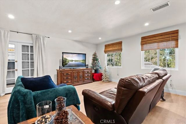 5940 Avenue Juan Bautista, Jurupa Valley, CA 92509