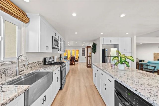 5940 Avenue Juan Bautista, Jurupa Valley, CA 92509