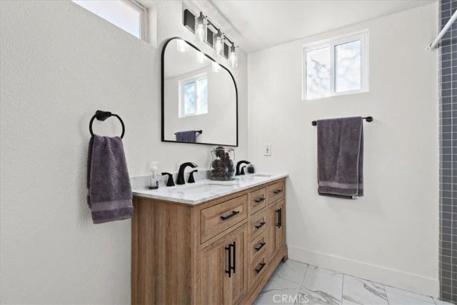 5940 Avenue Juan Bautista, Jurupa Valley, CA 92509