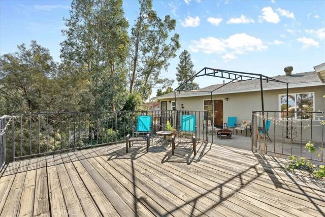 5940 Avenue Juan Bautista, Jurupa Valley, CA 92509