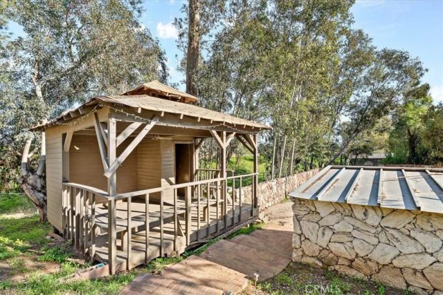 5940 Avenue Juan Bautista, Jurupa Valley, CA 92509