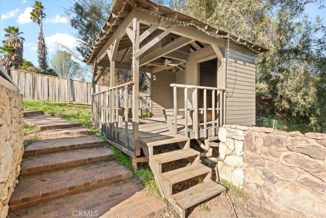 5940 Avenue Juan Bautista, Jurupa Valley, CA 92509