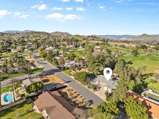 5940 Avenue Juan Bautista, Jurupa Valley, CA 92509