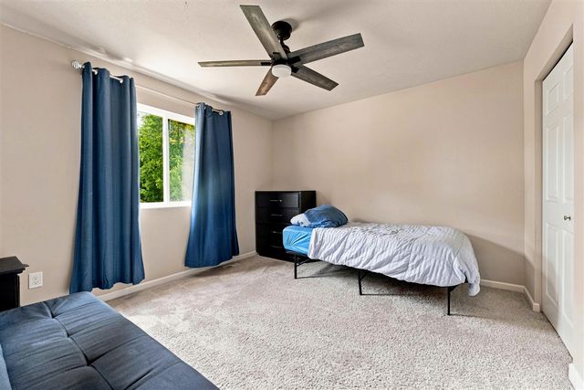 59595 Silvergrass Drive, Mattawan, MI 49071