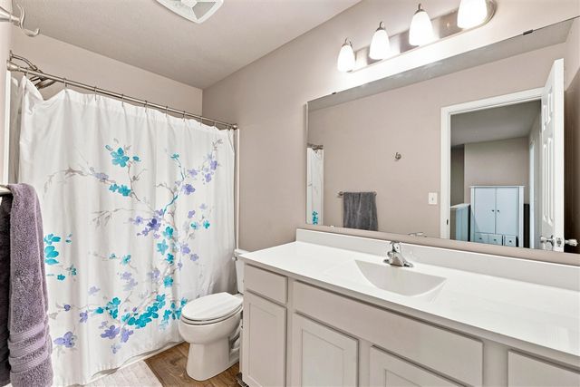 59595 Silvergrass Drive, Mattawan, MI 49071
