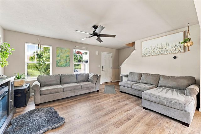 59595 Silvergrass Drive, Mattawan, MI 49071