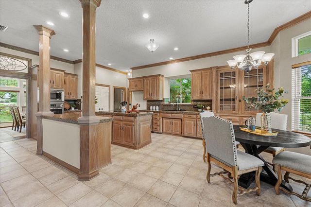 820 Windlake Circle, Heath, TX 75032