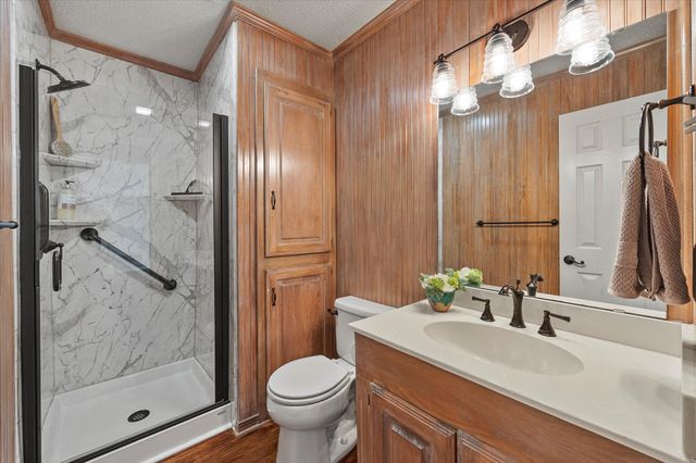 820 Windlake Circle, Heath, TX 75032