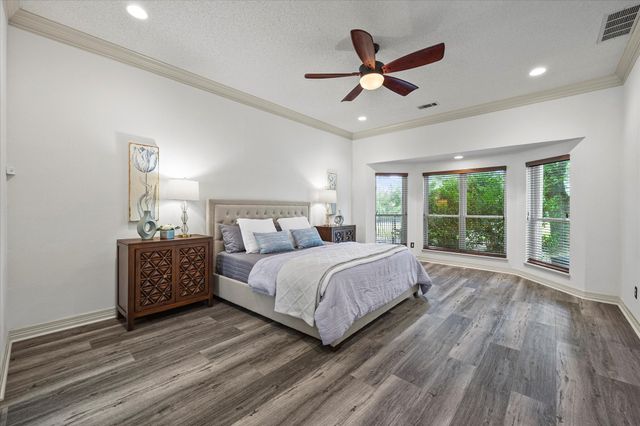 820 Windlake Circle, Heath, TX 75032