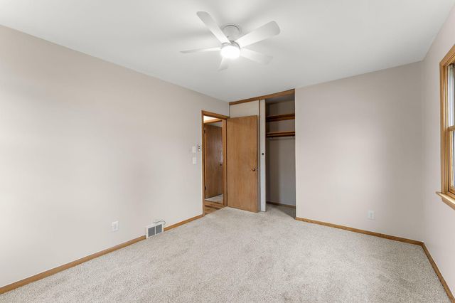 136 Panorama Avenue, Fridley, MN 55421