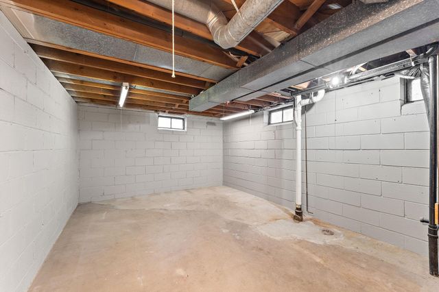 136 Panorama Avenue, Fridley, MN 55421