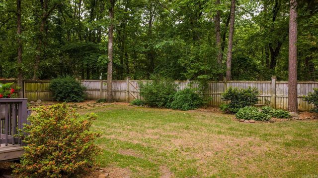 79 Aberdeen Drive, Little Rock, AR 72223