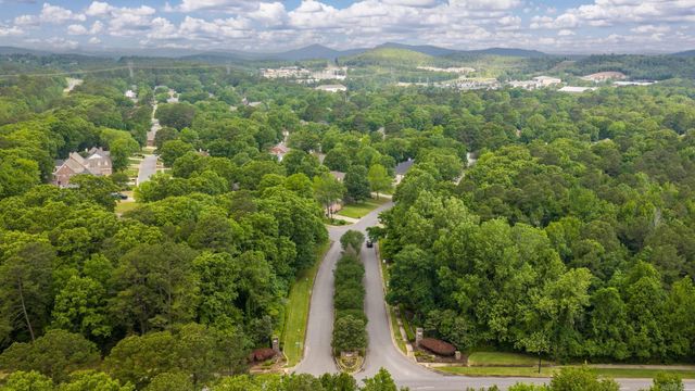 79 Aberdeen Drive, Little Rock, AR 72223