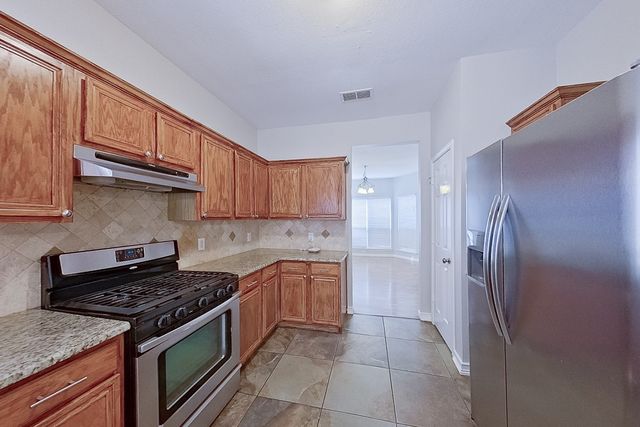 4733 Grant Park Avenue, Fort Worth, TX 76137