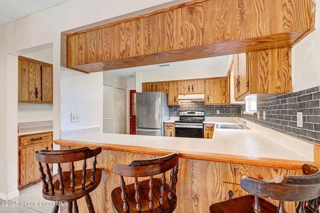 1081 Sunswept Road NE, Palm Bay, FL 32905