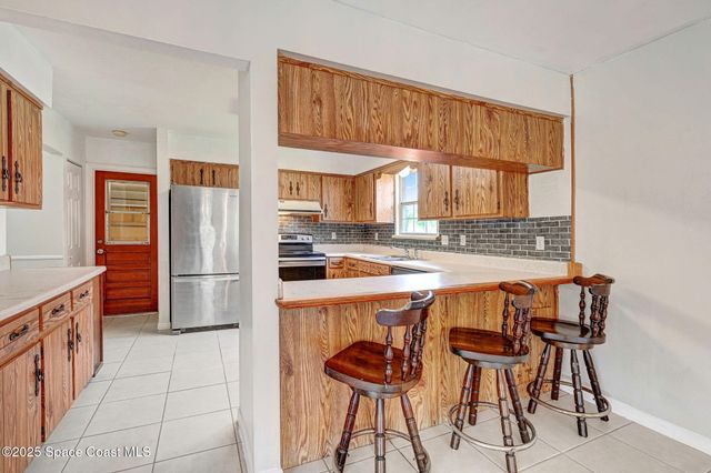 1081 Sunswept Road NE, Palm Bay, FL 32905