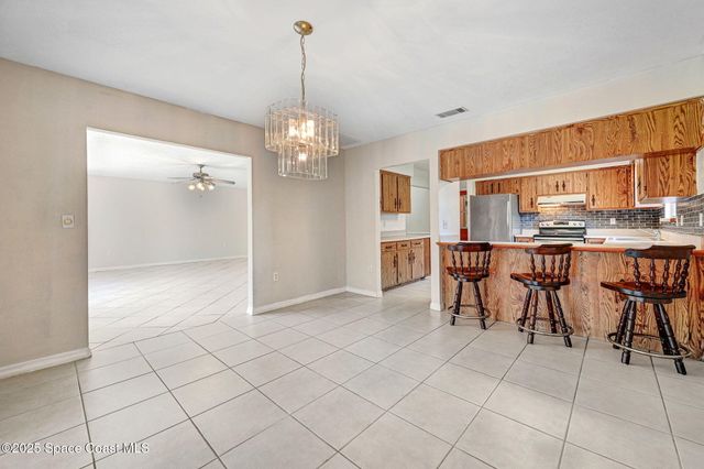 1081 Sunswept Road NE, Palm Bay, FL 32905