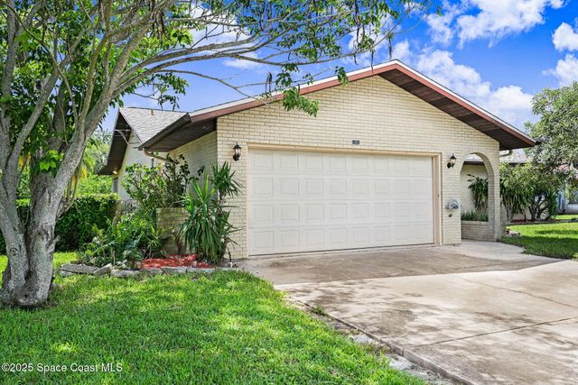 1081 Sunswept Road NE, Palm Bay, FL 32905