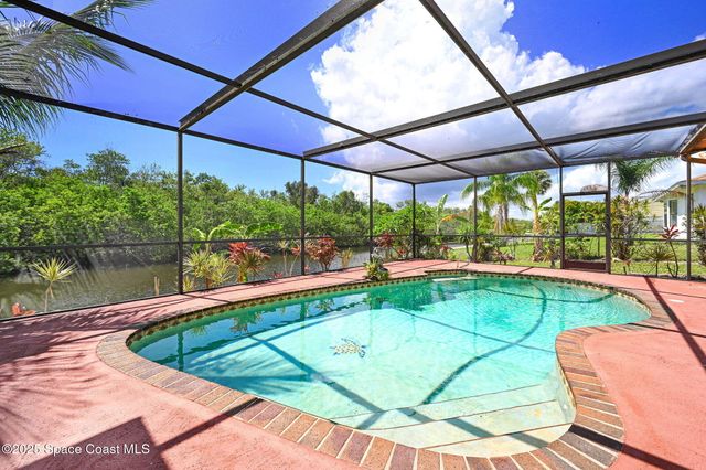 1081 Sunswept Road NE, Palm Bay, FL 32905