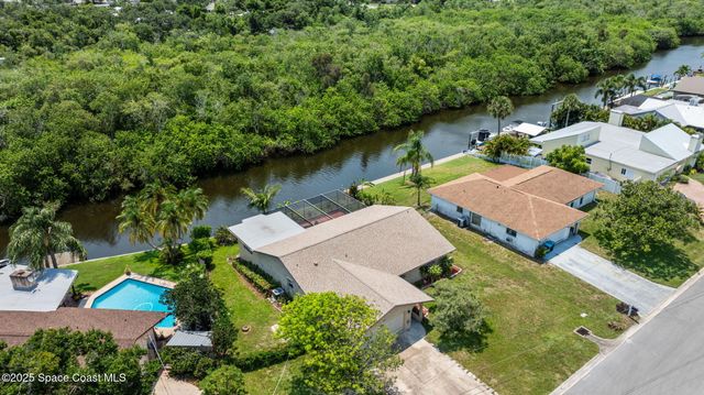 1081 Sunswept Road NE, Palm Bay, FL 32905