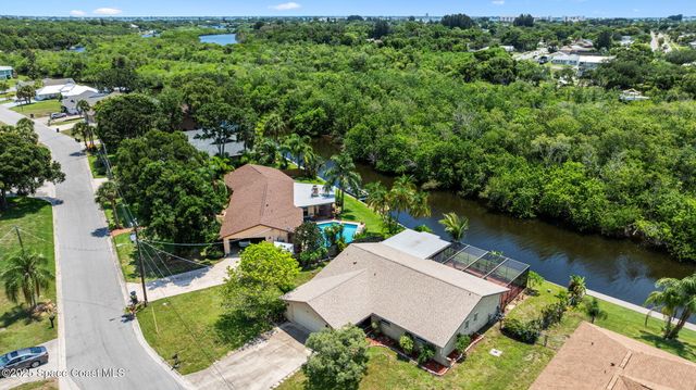 1081 Sunswept Road NE, Palm Bay, FL 32905
