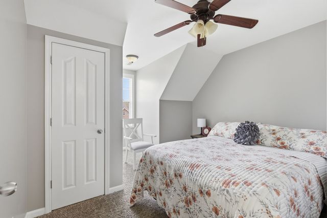 916 Excalibur Dr, Clarksville, TN 37040