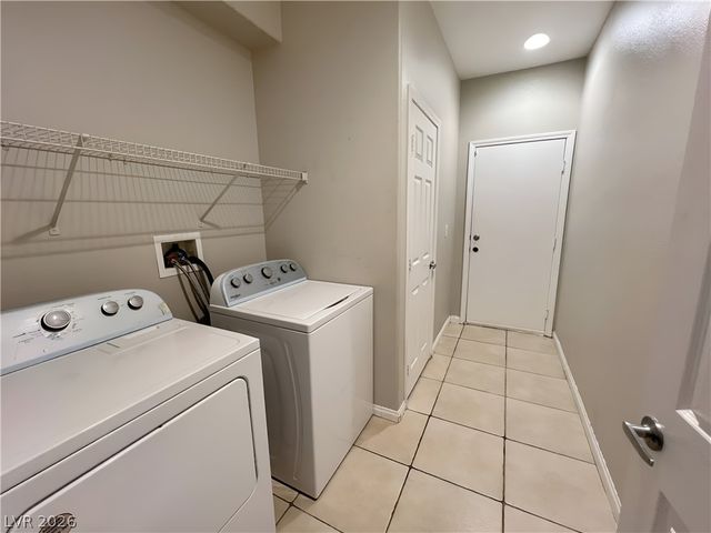 4348 San Gabriel Hill Avenue, Las Vegas, NV 89115
