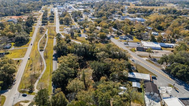 22995 E Chicago Street, Robertsdale, AL 36567