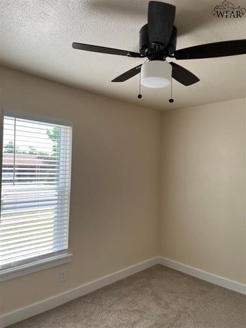 1206 WILLIAMS AVENUE, Wichita Falls, TX 76301